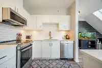 304 2225 HOLDOM AVENUE - thumbnail 10