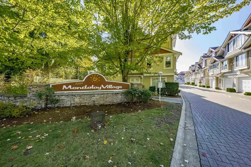 80 12110 75A AVENUE - photo 1 of 14