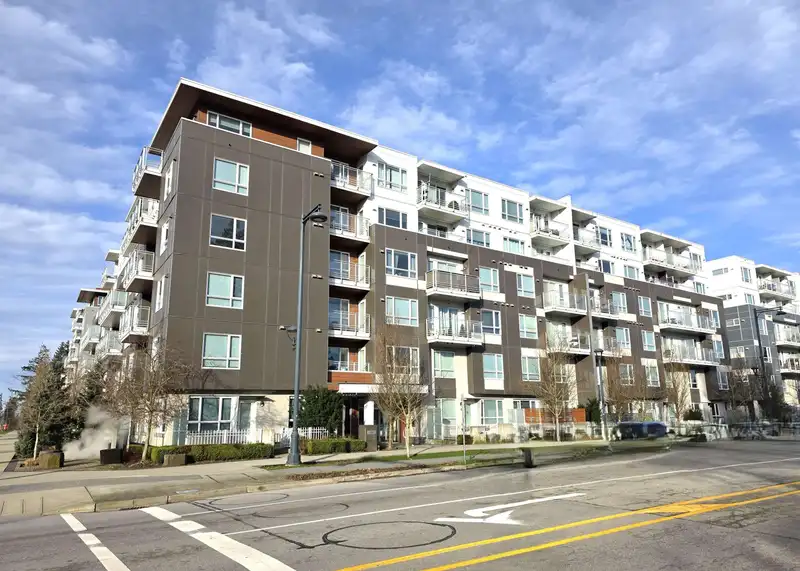 104 10581 140 STREET - photo 1 of 28