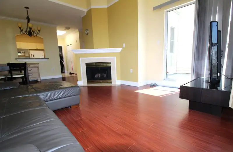 303 8975 JONES ROAD - photo 4 of 22