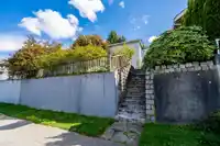 4712 VICTORIA DRIVE - thumbnail 33