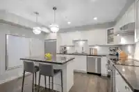 796 W 15TH AVENUE - thumbnail 4