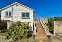 702 GIBSONS WAY - thumbnail 2