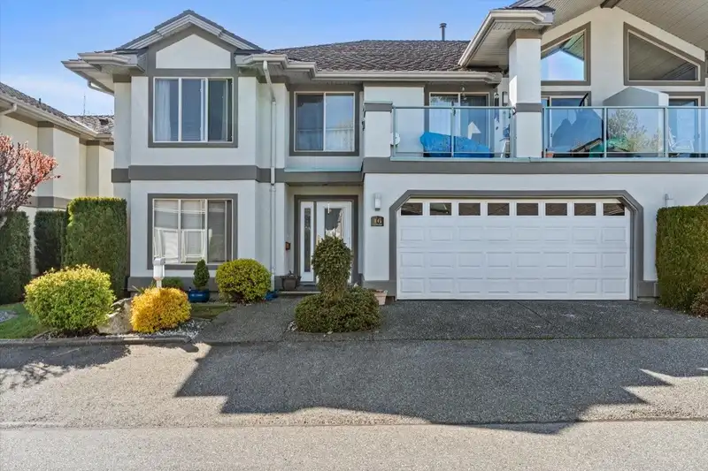 16 3555 BLUE JAY STREET - photo 1 of 37
