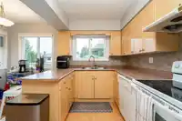10080 AINTREE CRESCENT - thumbnail 12