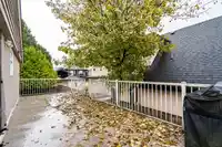 10080 AINTREE CRESCENT - thumbnail 28