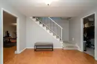 10080 AINTREE CRESCENT - thumbnail 4