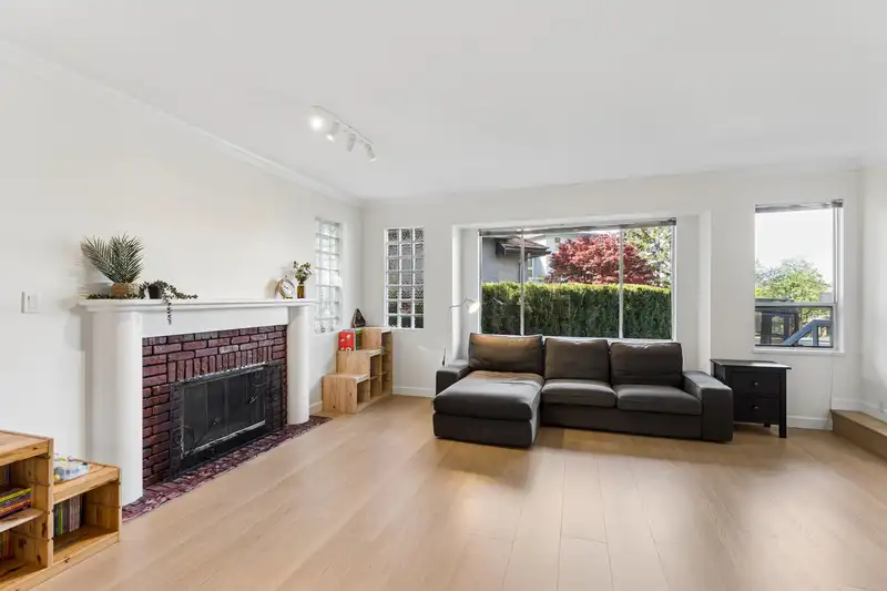 5399 WESTHAVEN WYND - photo 2 of 39