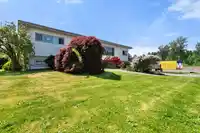 45378 PRINCESS AVENUE - thumbnail 2