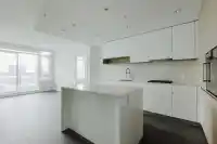 609 6200 MINORU BOULEVARD - thumbnail 1