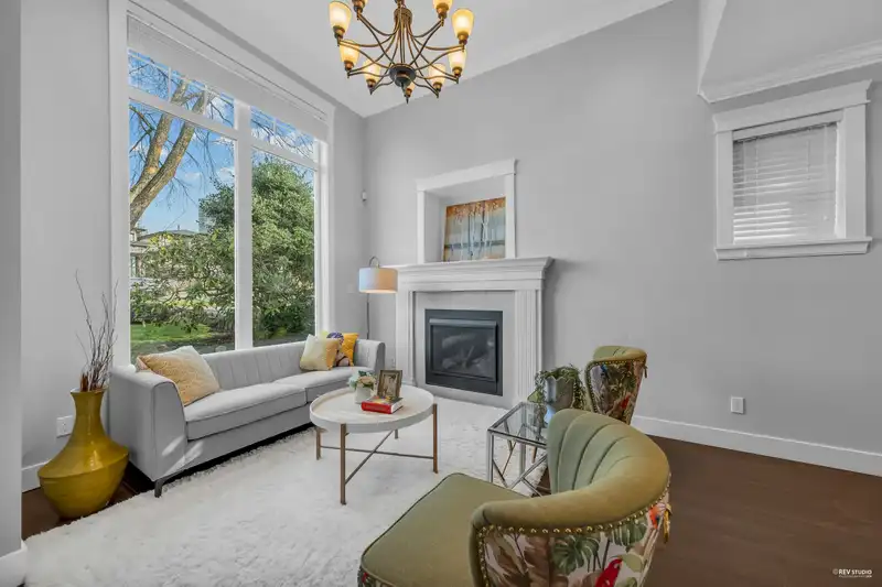 4364 GRETA STREET - photo 4 of 40