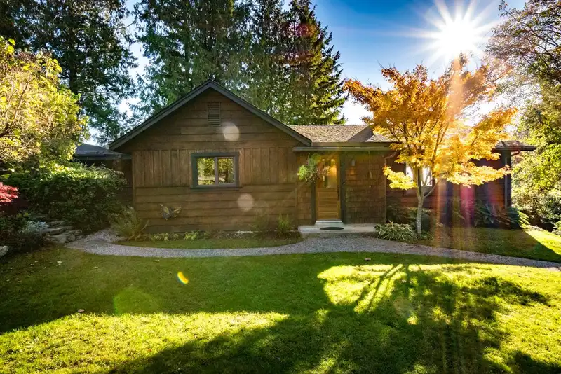 5201 HAVIES ROAD - photo 3 of 40