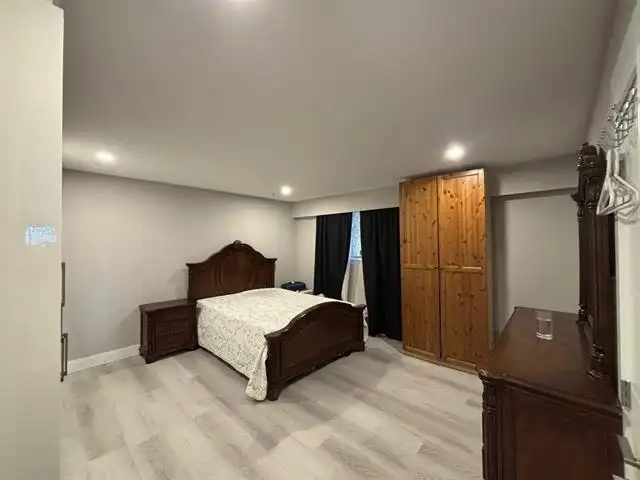 11124 LYON ROAD - photo 4 of 16