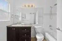 34 2450 HAWTHORNE AVENUE - thumbnail 22