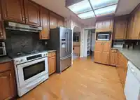 3319 275 STREET - thumbnail 13