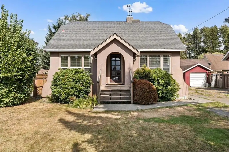 45407 WELLS ROAD - photo 2 of 32