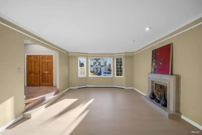 2445 W 19TH AVENUE - photo 2 of 29