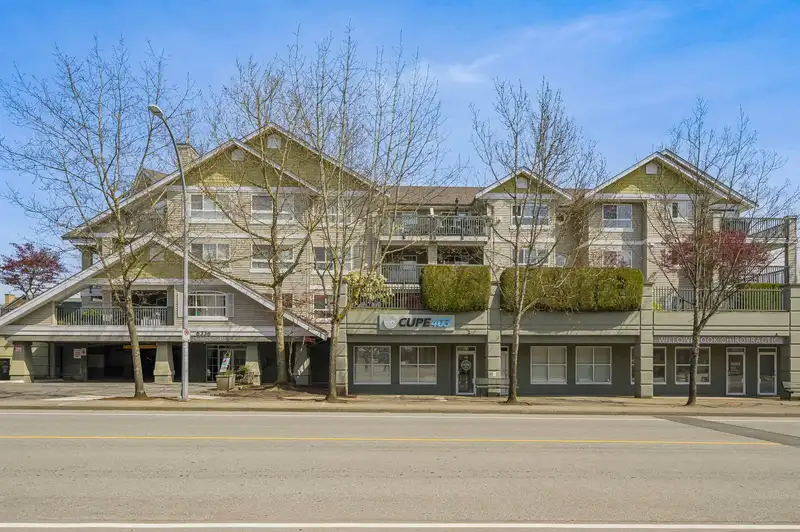 305 6336 197 STREET - photo 1 of 36