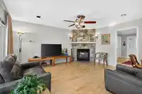 27012 25 AVENUE - thumbnail 17
