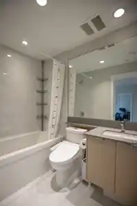402 9233 ODLIN ROAD - thumbnail 17