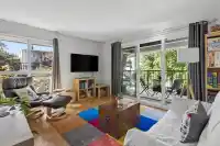 312 808 E 8TH AVENUE - thumbnail 1