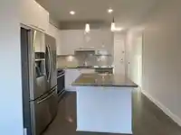 212 20686 EASTLEIGH CRESCENT - thumbnail 6
