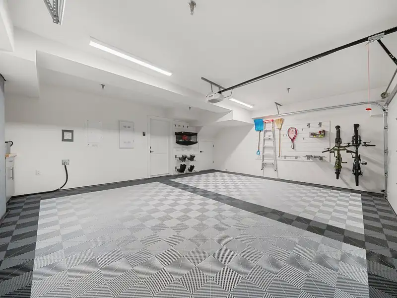 48 24951 112 AVENUE - photo 4 of 6