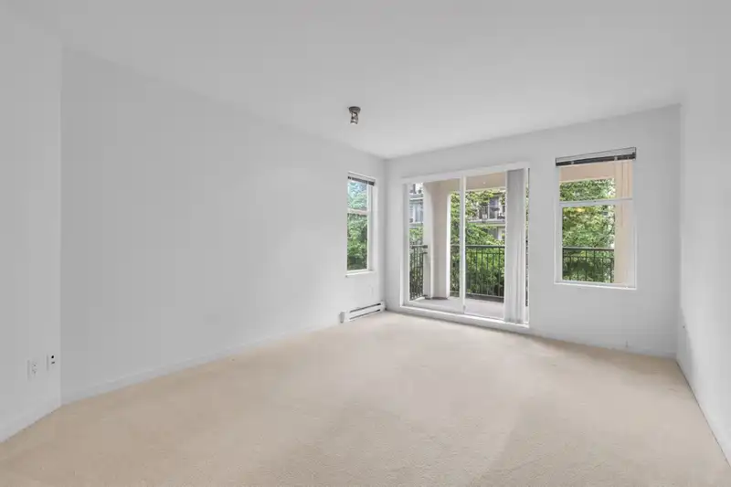 310 4868 BRENTWOOD DRIVE - photo 2 of 35