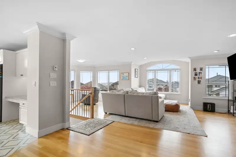 2717 ANVIL GREEN - photo 3 of 40