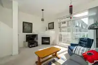 3058 E KENT AVENUE SOUTH - thumbnail 9