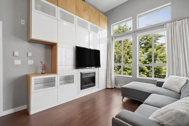 406 225 FRANCIS WAY - photo 3 of 40