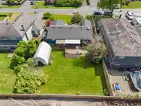 10271 DENNIS CRESCENT - thumbnail 7