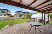 10271 DENNIS CRESCENT - thumbnail 9
