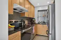 311 1922 W 7TH AVENUE - thumbnail 4