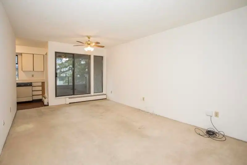 322 8460 ACKROYD ROAD - photo 4 of 23