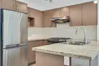 204 3097 LINCOLN AVENUE - thumbnail 1