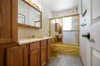 3722 197A STREET - thumbnail 16