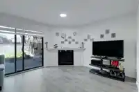 252 9452 PRINCE CHARLES BOULEVARD - thumbnail 2