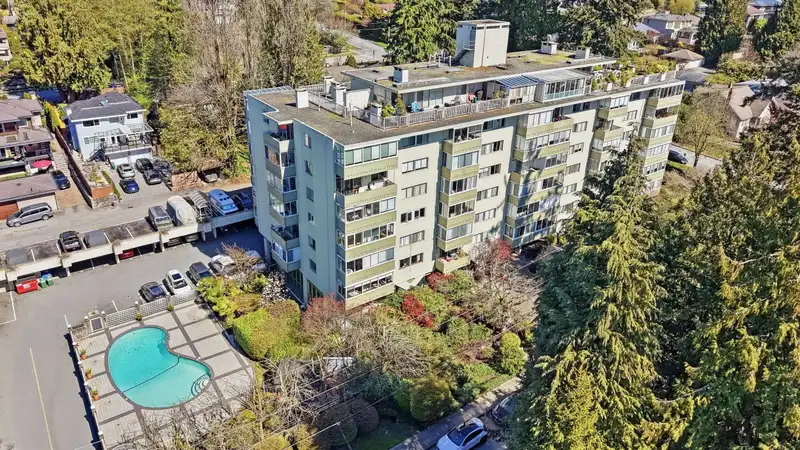 106 1425 ESQUIMALT AVENUE - photo 2 of 29