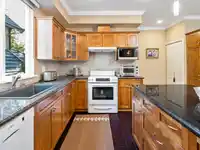 2205 PARKWAY BOULEVARD - thumbnail 10