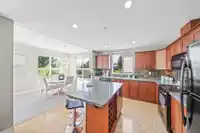 308 5430 201 STREET - thumbnail 5