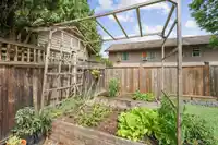 2426 WAYBURNE CRESCENT - thumbnail 25