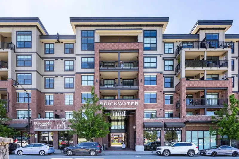502 22638 119 AVENUE - photo 1 of 40