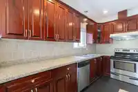 7487 ROSEWOOD STREET - thumbnail 8