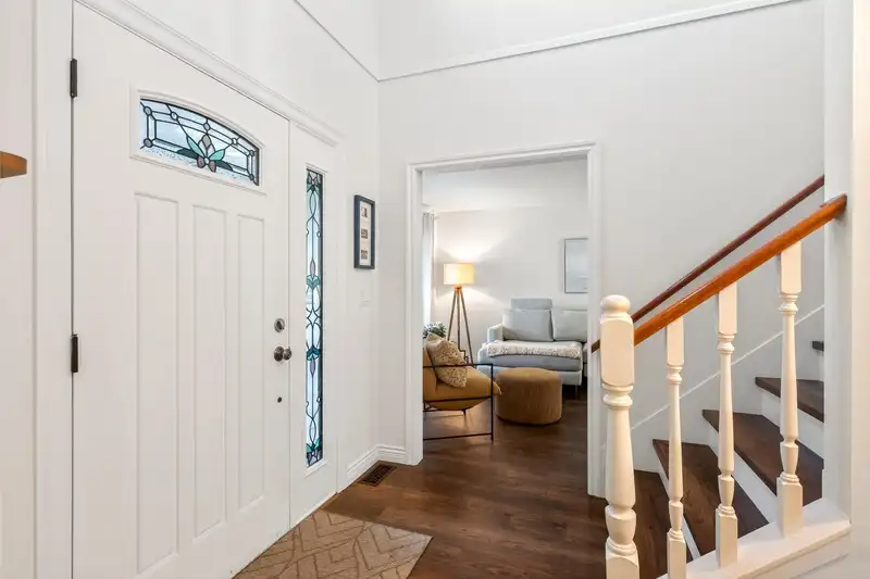 20940 94B AVENUE - photo 4 of 38