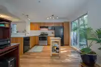 68 6747 203 STREET - thumbnail 17