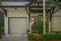 68 6747 203 STREET - thumbnail 4