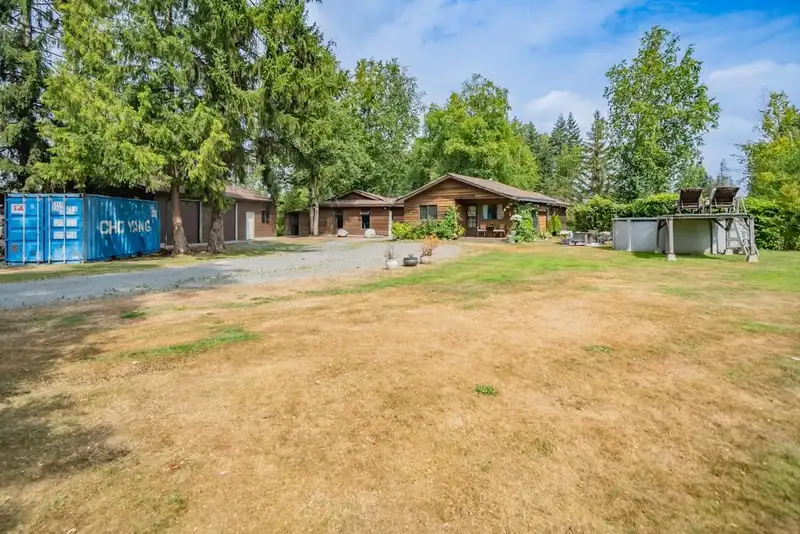 26559 58 AVENUE - photo 4 of 40