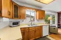 36 2938 TRAFALGAR STREET - thumbnail 17