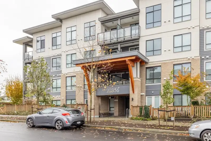 213 20356 72B AVENUE - photo 1 of 17
